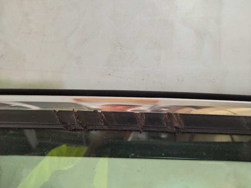 Recambio de puerta trasera derecha para lexus ct 200h referencia OEM IAM   