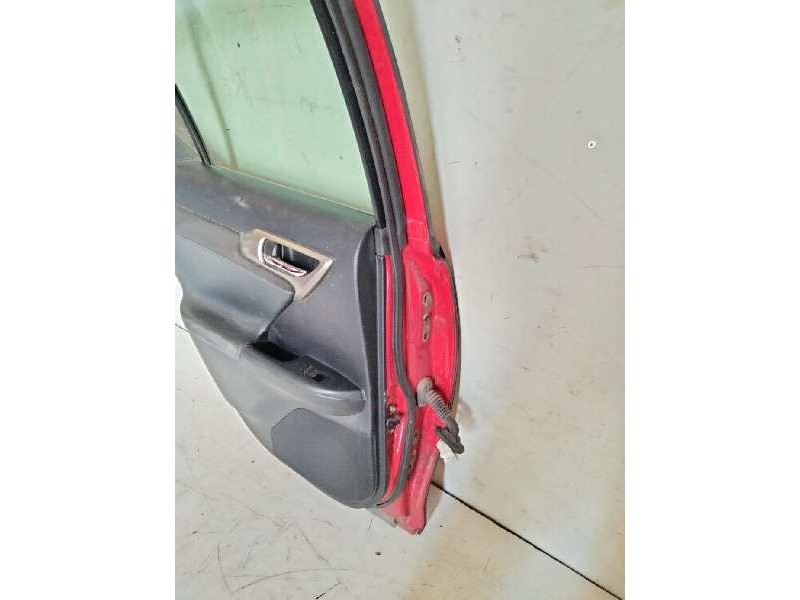 Recambio de puerta trasera izquierda para lexus ct 200h referencia OEM IAM   