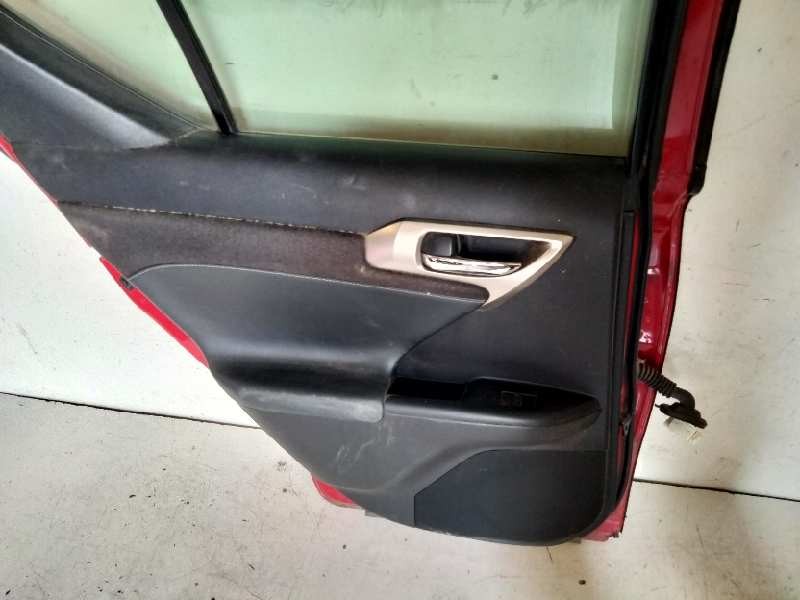Recambio de puerta trasera izquierda para lexus ct 200h referencia OEM IAM   