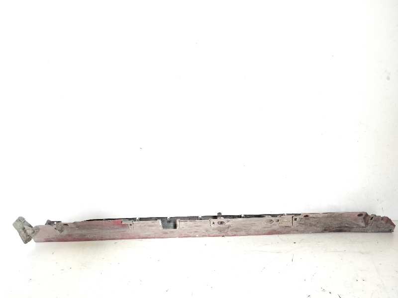 Recambio de faldon lateral para lexus ct 200h referencia OEM IAM   