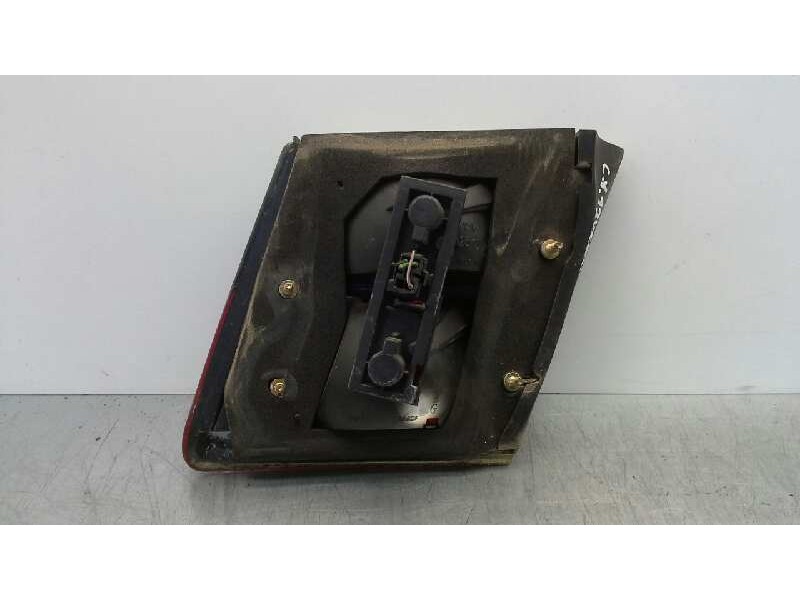 Recambio de piloto trasero izquierdo porton para saab 9-5 berlina referencia OEM IAM   