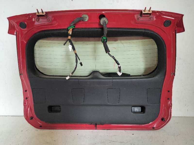 Recambio de porton trasero para lexus ct 200h referencia OEM IAM   