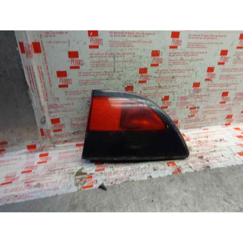 Recambio de piloto trasero central para renault megane i classic (la0) 1.4e rn referencia OEM IAM   