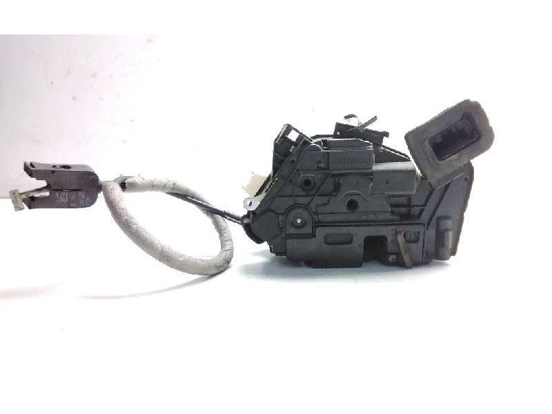 Recambio de cerradura puerta delantera derecha para volkswagen golf vii sportsvan advance bluemotion tech referencia OEM IAM 5K1