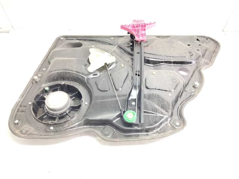 Recambio de elevalunas trasero izquierdo para volkswagen passat variant (365) 1.6 tdi dpf referencia OEM IAM 3AA839755  