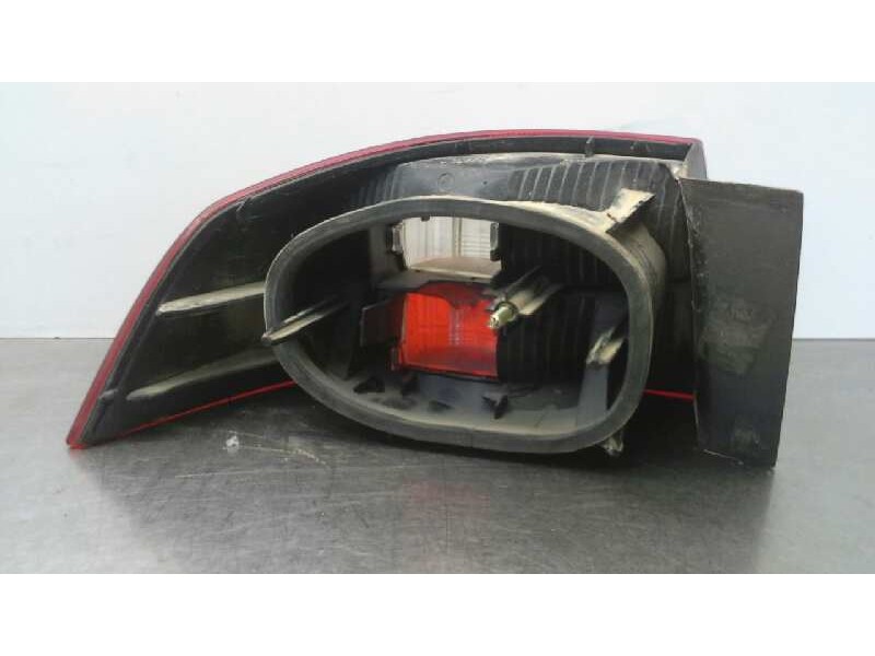 Recambio de piloto trasero derecho para renault laguna ii (bg0) dynamique referencia OEM IAM   