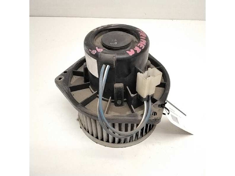 Recambio de motor calefaccion para nissan primera berlina (p12) acenta referencia OEM IAM   