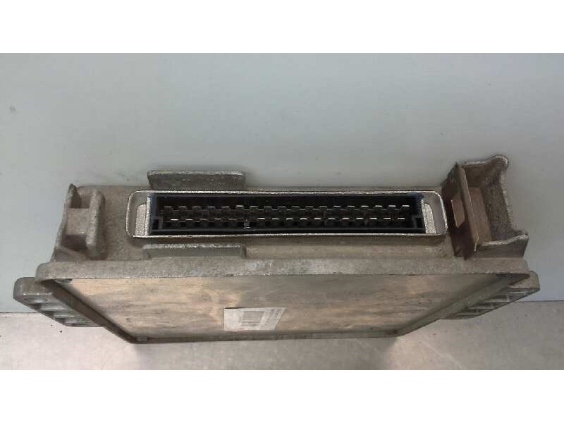 Recambio de centralita motor uce para renault clio i fase i+ii (b/c57) 1.2 rn referencia OEM IAM 7700102390 253 