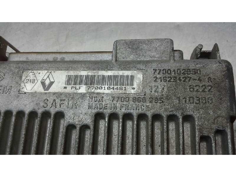 Recambio de centralita motor uce para renault clio i fase i+ii (b/c57) 1.2 rn referencia OEM IAM 7700102390 253 