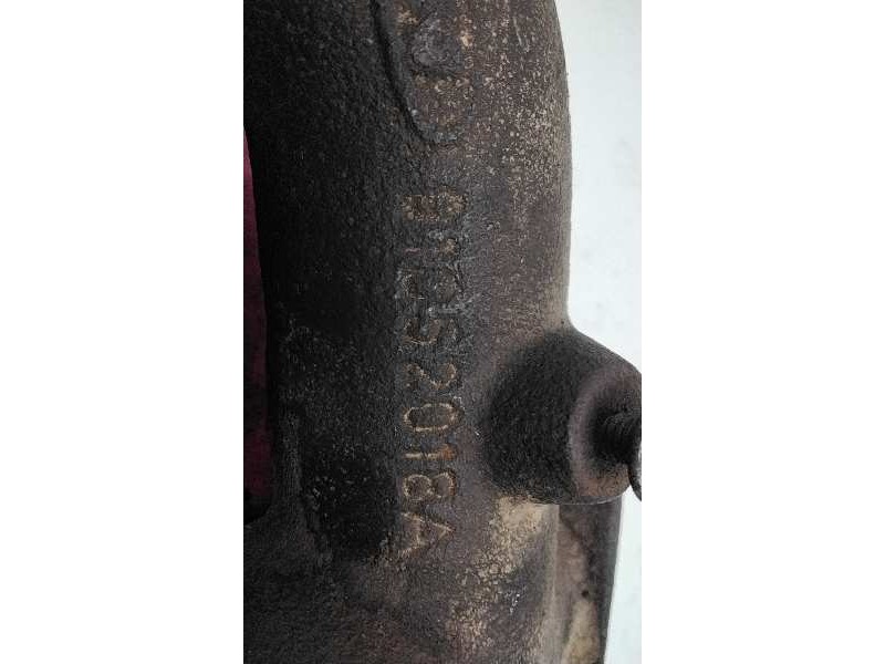 Recambio de colector escape para land rover range rover 2.5 turbodiesel referencia OEM IAM 01052018A  