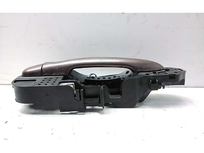 Recambio de maneta exterior trasera derecha para renault scenic iii dynamique referencia OEM IAM 806060041R  