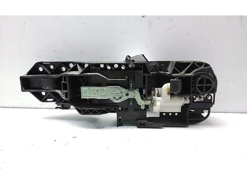 Recambio de maneta exterior trasera derecha para renault scenic iii dynamique referencia OEM IAM 806060041R  