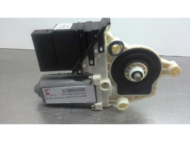 Recambio de motor elevalunas trasero izquierdo para seat leon (1m1) signo referencia OEM IAM 1C0959811A  