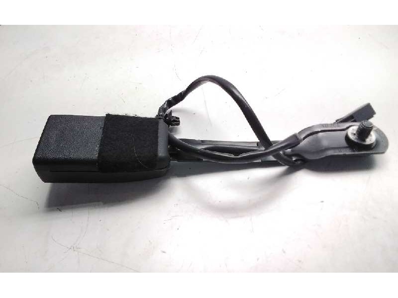 Recambio de enganche delantero derecho para mazda cx-30 referencia OEM IAM DGL257620R  