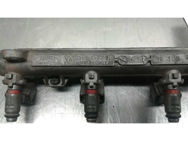 Recambio de rampa inyectora para volkswagen golf iv berlina (1j1) básico referencia OEM IAM 036133319  