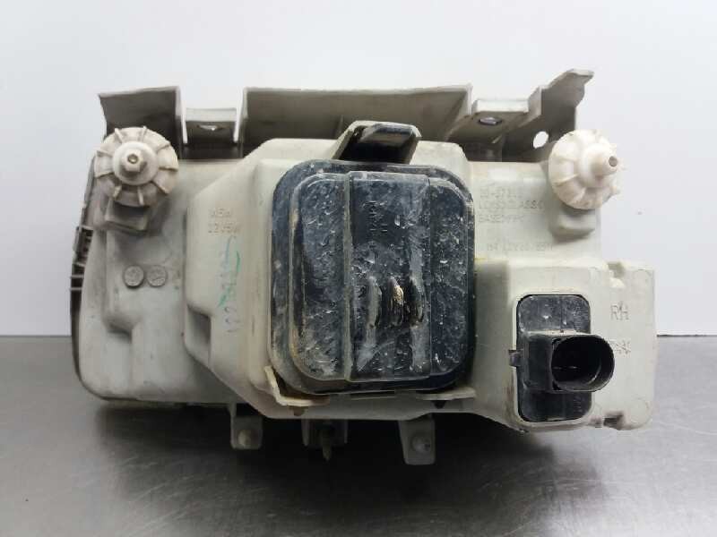 Recambio de faro derecho para volkswagen polo berlina (6n1) básico referencia OEM IAM 6N1941016A  