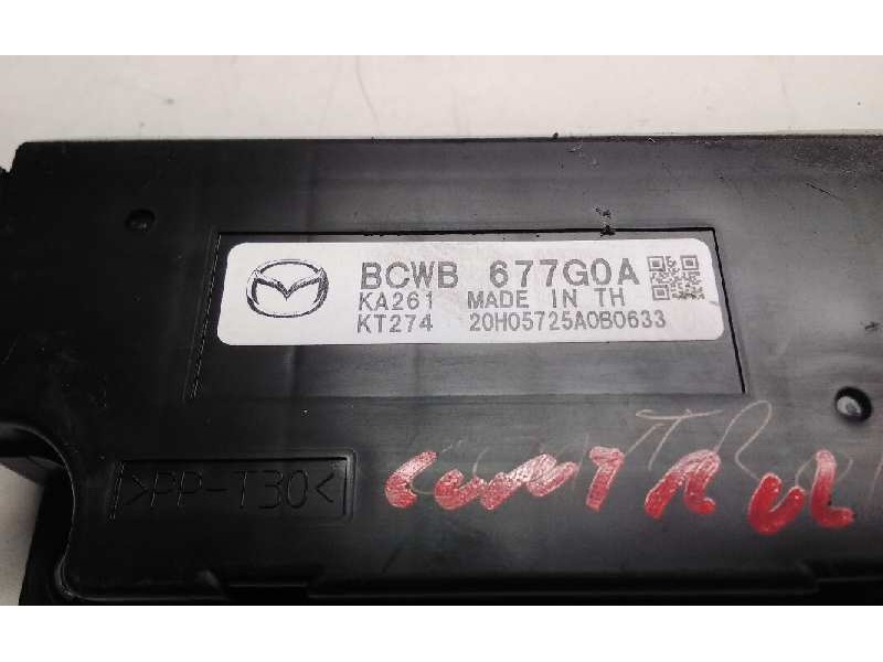 Recambio de control de modulo para mazda cx-30 referencia OEM IAM 677G0A  