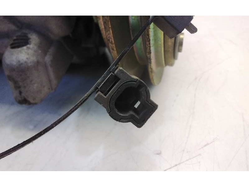 Recambio de compresor aire acondicionado para nissan terrano/terrano.ii (r20) referencia OEM IAM 926000F001 CALSONIC 12225