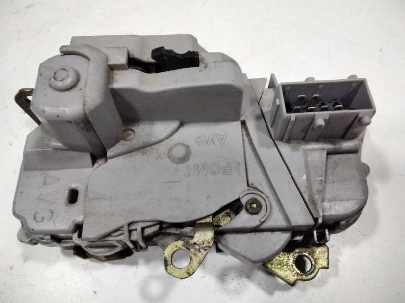 Recambio de cerradura puerta delantera derecha para nissan almera (n16/e) visia referencia OEM IAM 80502BM660  