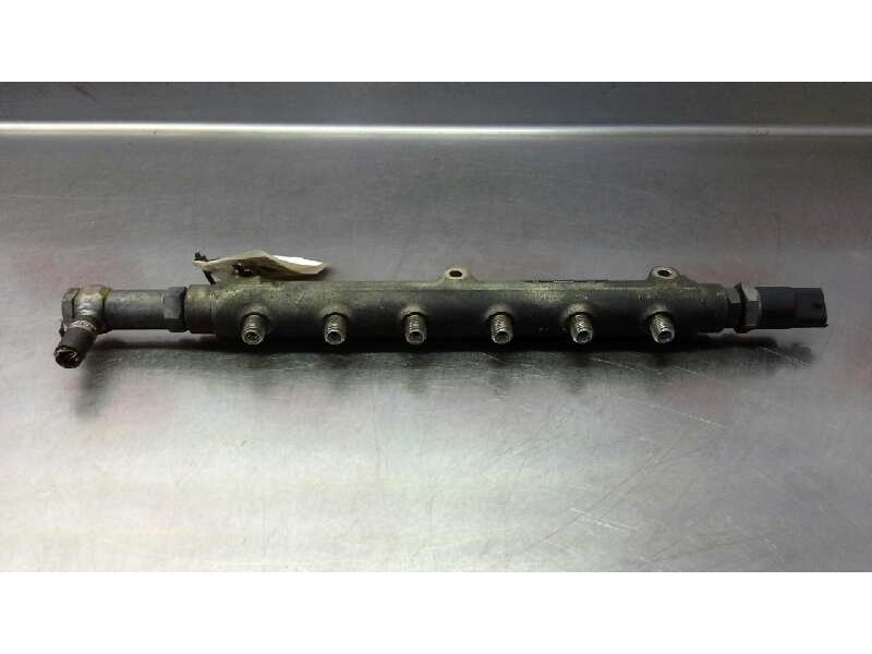 Recambio de rampa inyectora para volvo s60 berlina d5 referencia OEM IAM 0445215010  