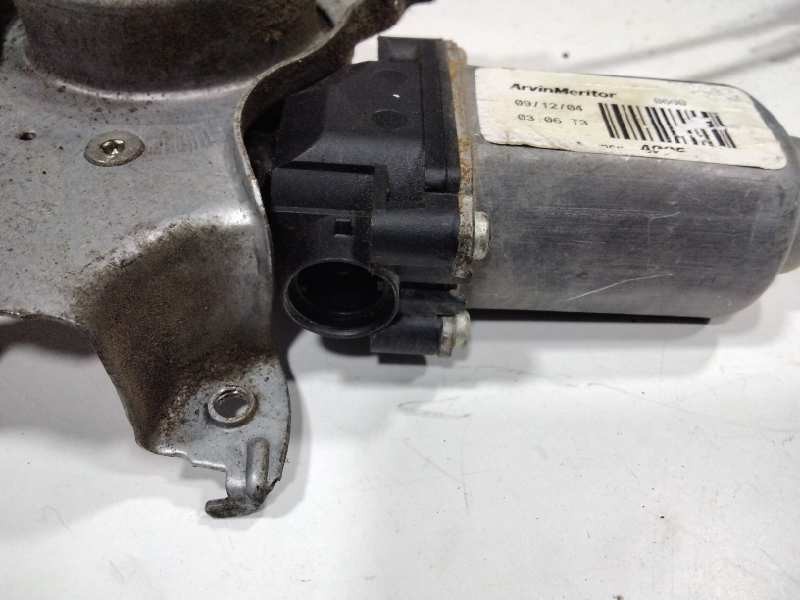 Recambio de elevalunas delantero derecho para nissan almera (n16/e) visia referencia OEM IAM 80700BM706  