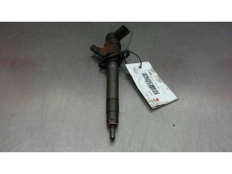 Recambio de inyector para volvo s60 berlina d5 referencia OEM IAM 0445110078  