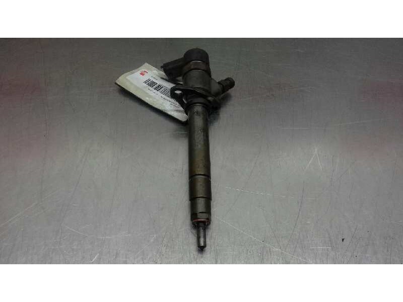 Recambio de inyector para volvo s60 berlina d5 referencia OEM IAM 0445110078 8658352 2A1578M