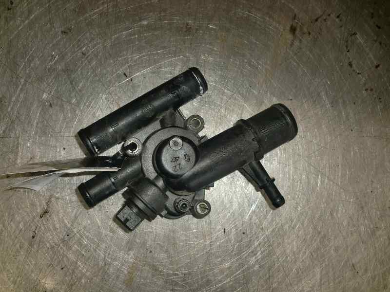 Recambio de termostato para renault laguna ii (bg0) 1.9 dci diesel referencia OEM IAM 8200772985  