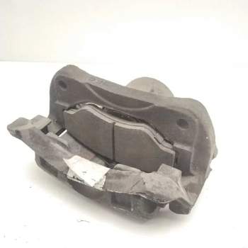 Recambio de pinza freno delantera derecha para hyundai h 100 2.5 diesel referencia OEM IAM BC412001W9F0  103957