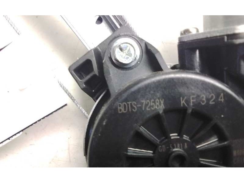 Recambio de elevalunas trasero derecho para mazda cx-30 referencia OEM IAM BDTS7258X  