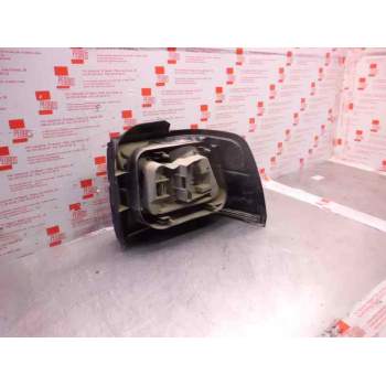 Recambio de piloto trasero izquierdo para mg serie 200 (rf) 1.6 cat referencia OEM IAM 7R011001 VI42 