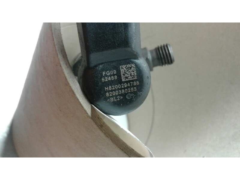 Recambio de inyector para renault scenic ii 1.5 dci diesel referencia OEM IAM 8200380253  123327