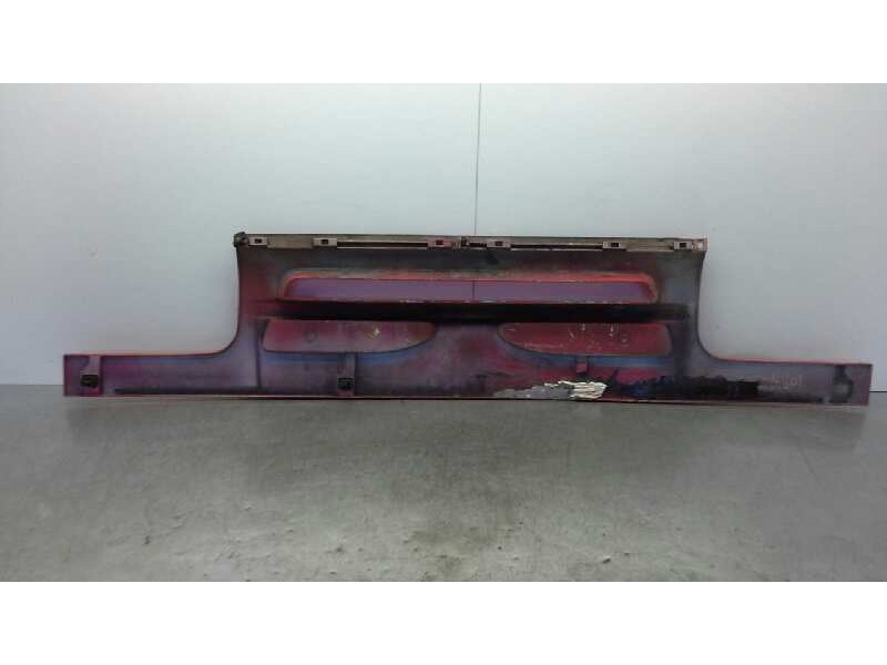 Recambio de rejilla delantera para nissan atleon 120 referencia OEM IAM   