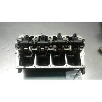 Recambio de culata para volkswagen t5 transporter/furgoneta caja cerrada referencia OEM IAM 038103373R  