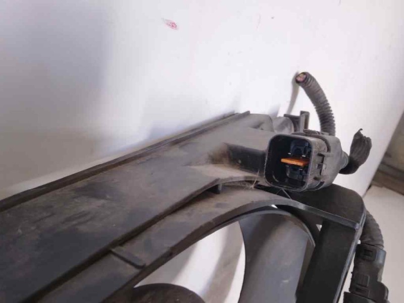 Recambio de electroventilador para kia cerato 2.0 ex crdi berlina (4-ptas.) referencia OEM IAM 253802F100  