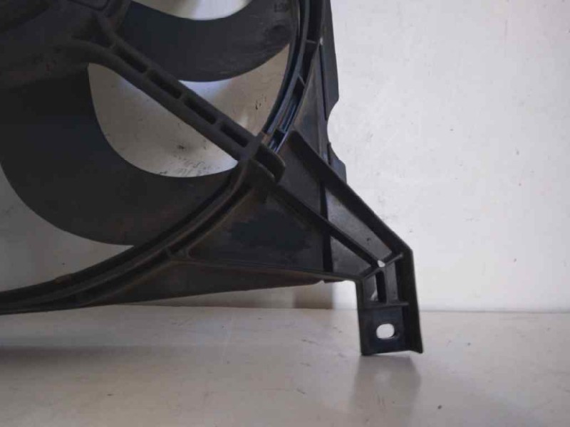 Recambio de electroventilador para kia cerato 2.0 ex crdi berlina (4-ptas.) referencia OEM IAM 253802F100  