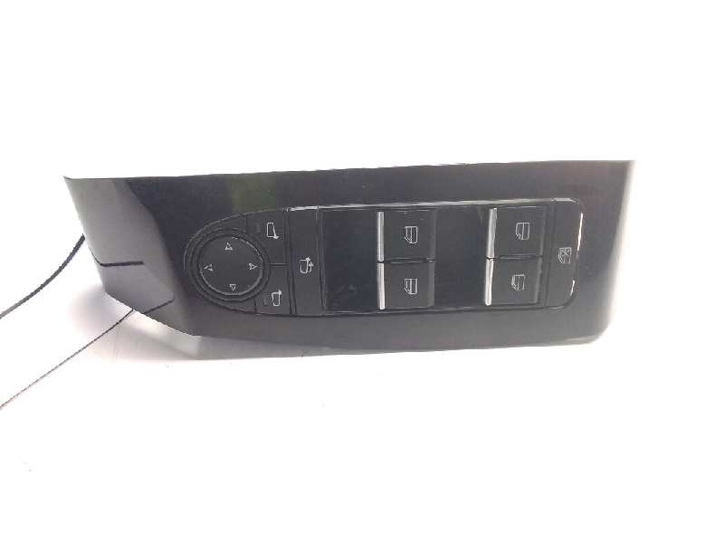 Recambio de mando elevalunas delantero izquierdo para mazda cx-30 referencia OEM IAM 1A104CB  