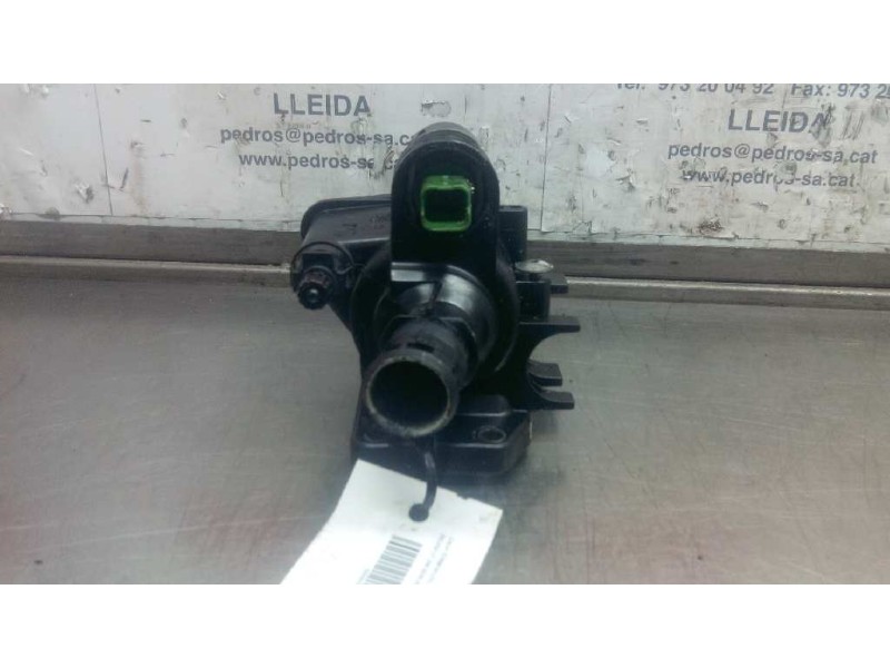Recambio de caja termostato para peugeot 206 berlina 1.4 hdi referencia OEM IAM   