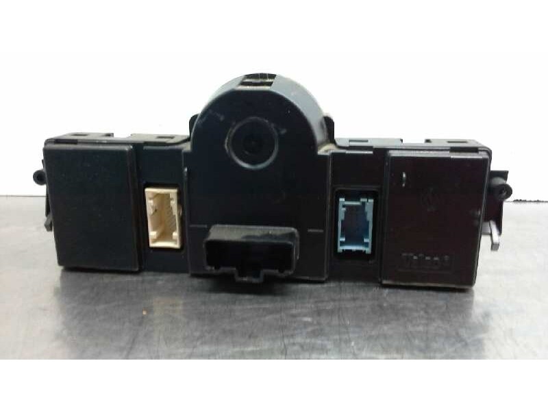 Recambio de mando climatizador para renault megane ii familiar dynamique confort referencia OEM IAM   