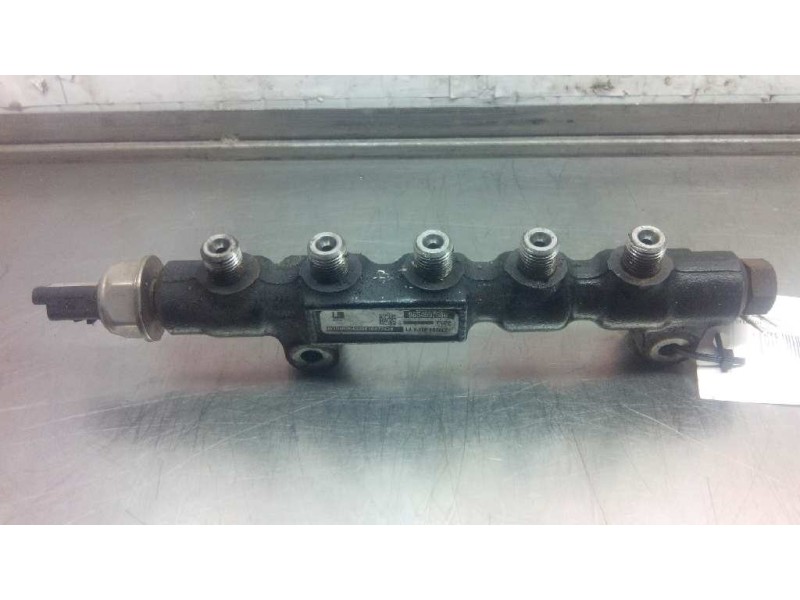 Recambio de rampa inyectora para peugeot 206 berlina 1.4 hdi referencia OEM IAM 9654592680  