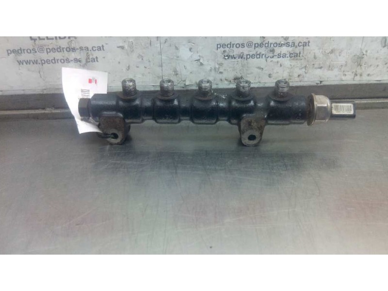 Recambio de rampa inyectora para peugeot 206 berlina 1.4 hdi referencia OEM IAM 9654592680  