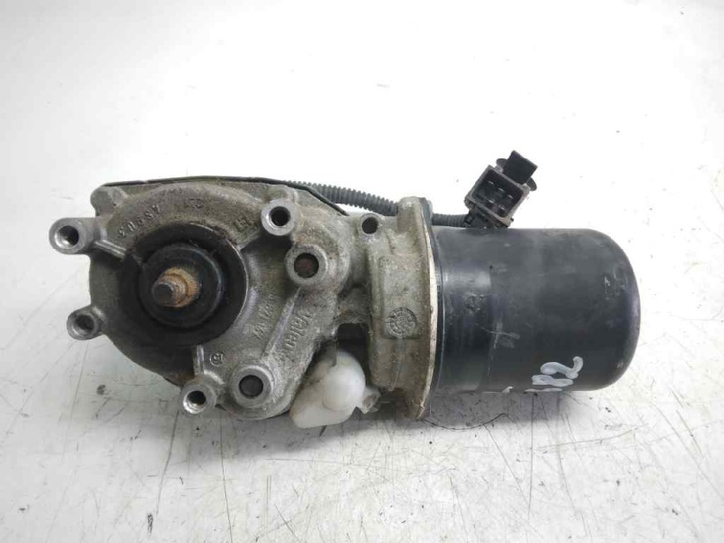 Recambio de motor limpia delantero para renault premium lander fg 4x2 corto referencia OEM IAM   