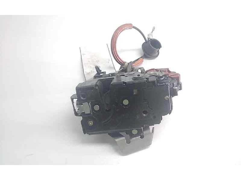 Recambio de cerradura puerta trasera derecha para audi a4 avant (8e) 2.5 tdi (120kw) referencia OEM IAM 8E0839016C  