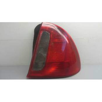 PILOTO TRASERO DERECHO XFB101000 