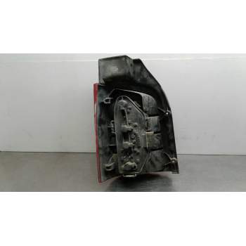 Recambio de piloto trasero derecho para volkswagen t5 transporter/furgoneta caja cerrada referencia OEM IAM 7H0945096J  