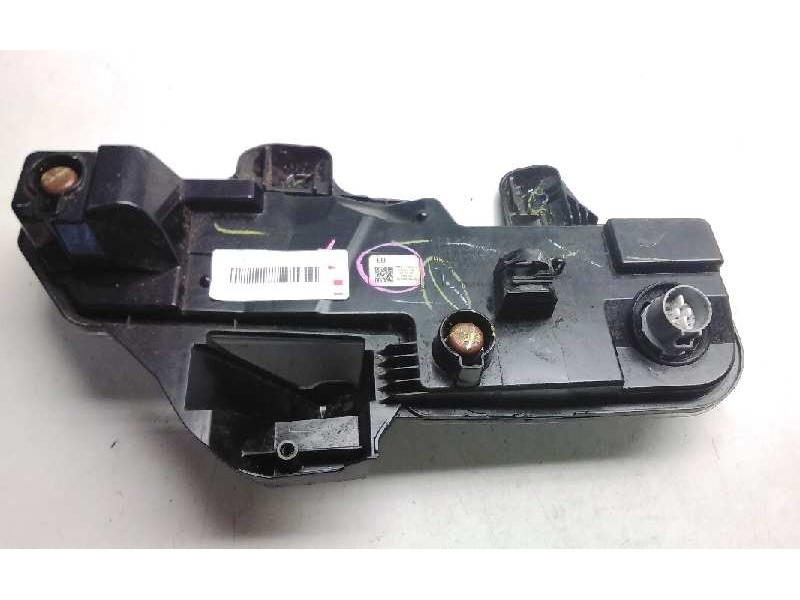 Recambio de faro antiniebla izquierdo para mazda cx-30 referencia OEM IAM 019692400  