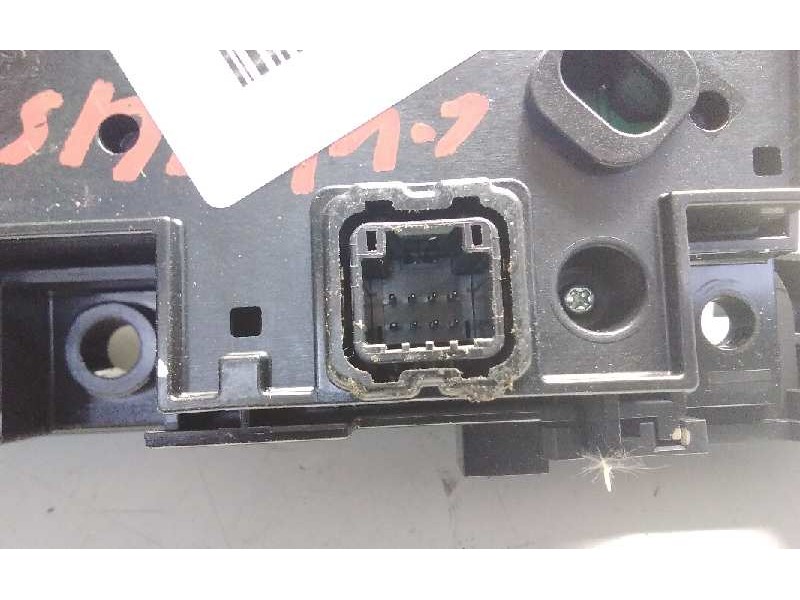 Recambio de mando multifuncion para mazda cx-30 referencia OEM IAM BDGF66CM0L  