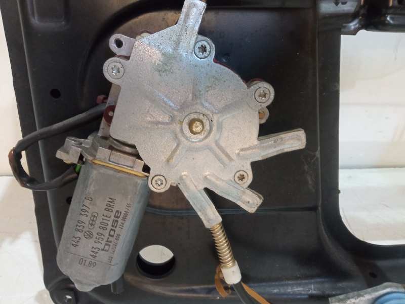 Recambio de elevalunas trasero izquierdo para audi 100 berlina (443) básico referencia OEM IAM 443959801E  