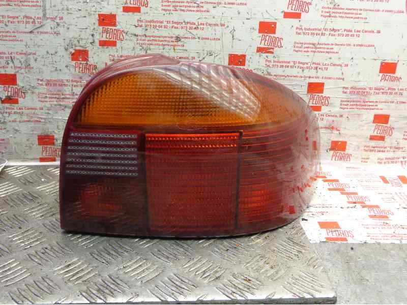 Recambio de piloto trasero derecho para ford mondeo berlina/familiar (fd) clx berlina referencia OEM IAM 1011828  