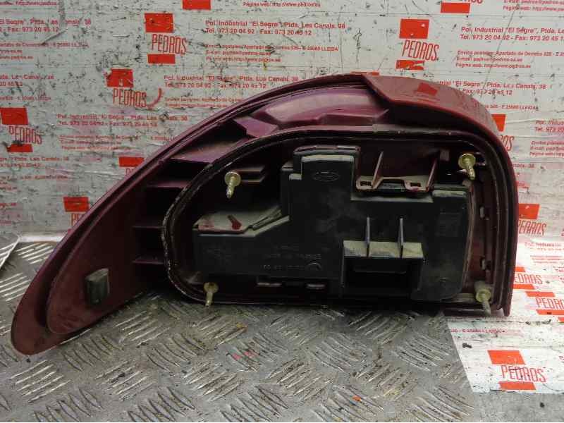 Recambio de piloto trasero derecho para ford mondeo berlina/familiar (fd) clx berlina referencia OEM IAM 1011828  